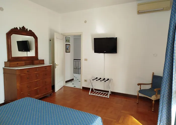 Casa Rosella 펜션 *